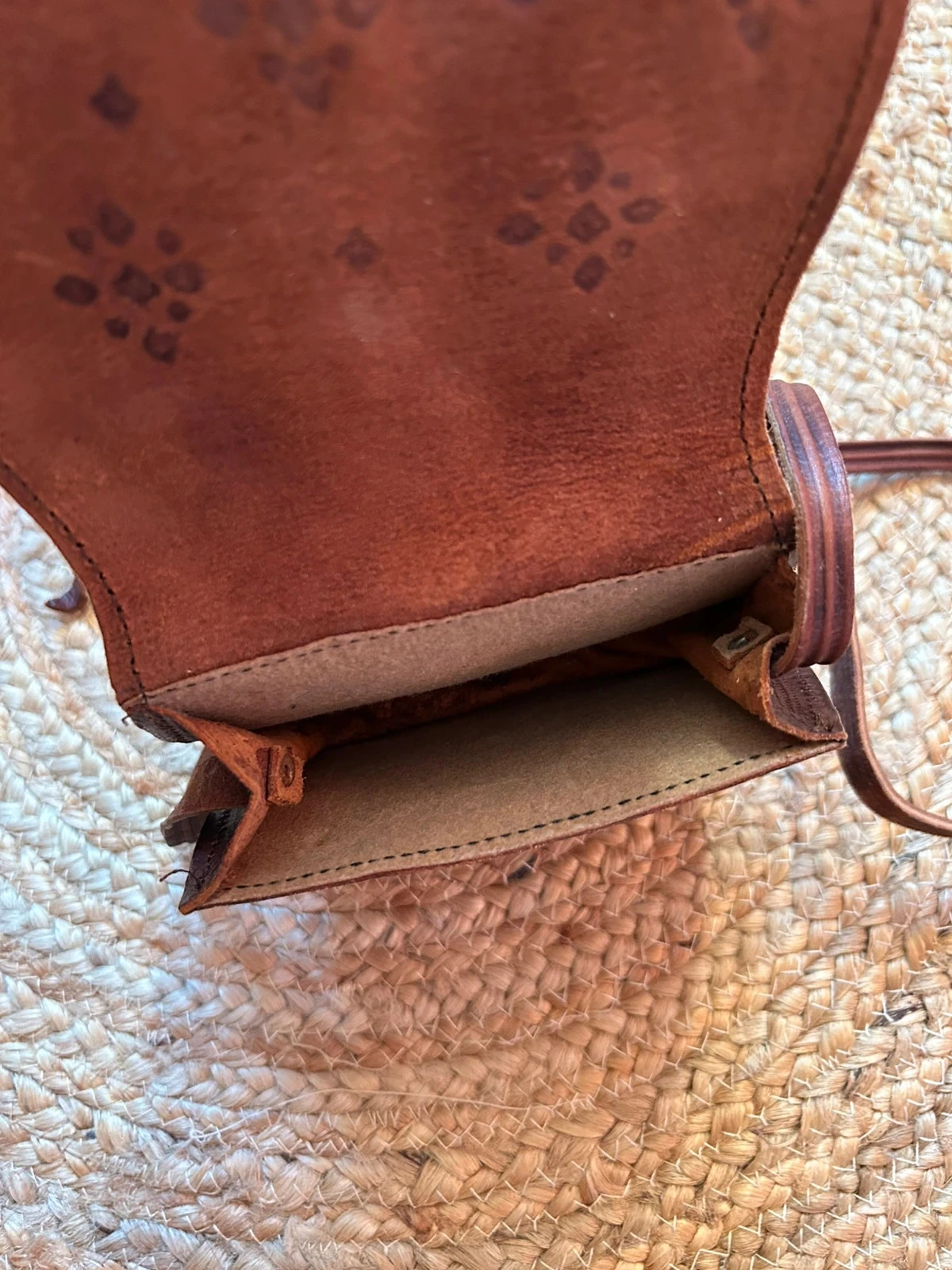 🤎🌿Mini saco artesanal 100% couro marroquino boêmio étnico Handcrafted Moroccan leather mini bag🌿🤎 – photo 8